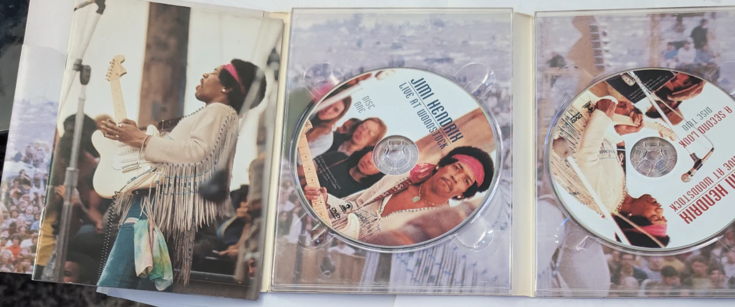 Jimi Hendrix Live at Woodstock Definitive 2 DVD Collection - photo 3