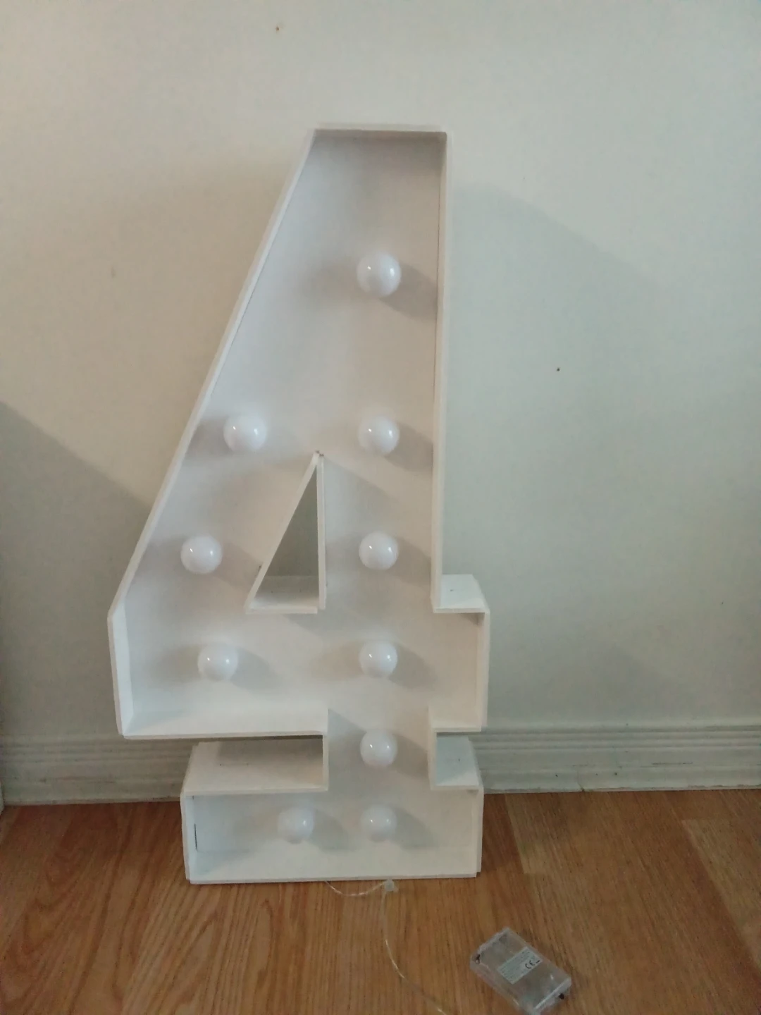 White "4" Marquee Light