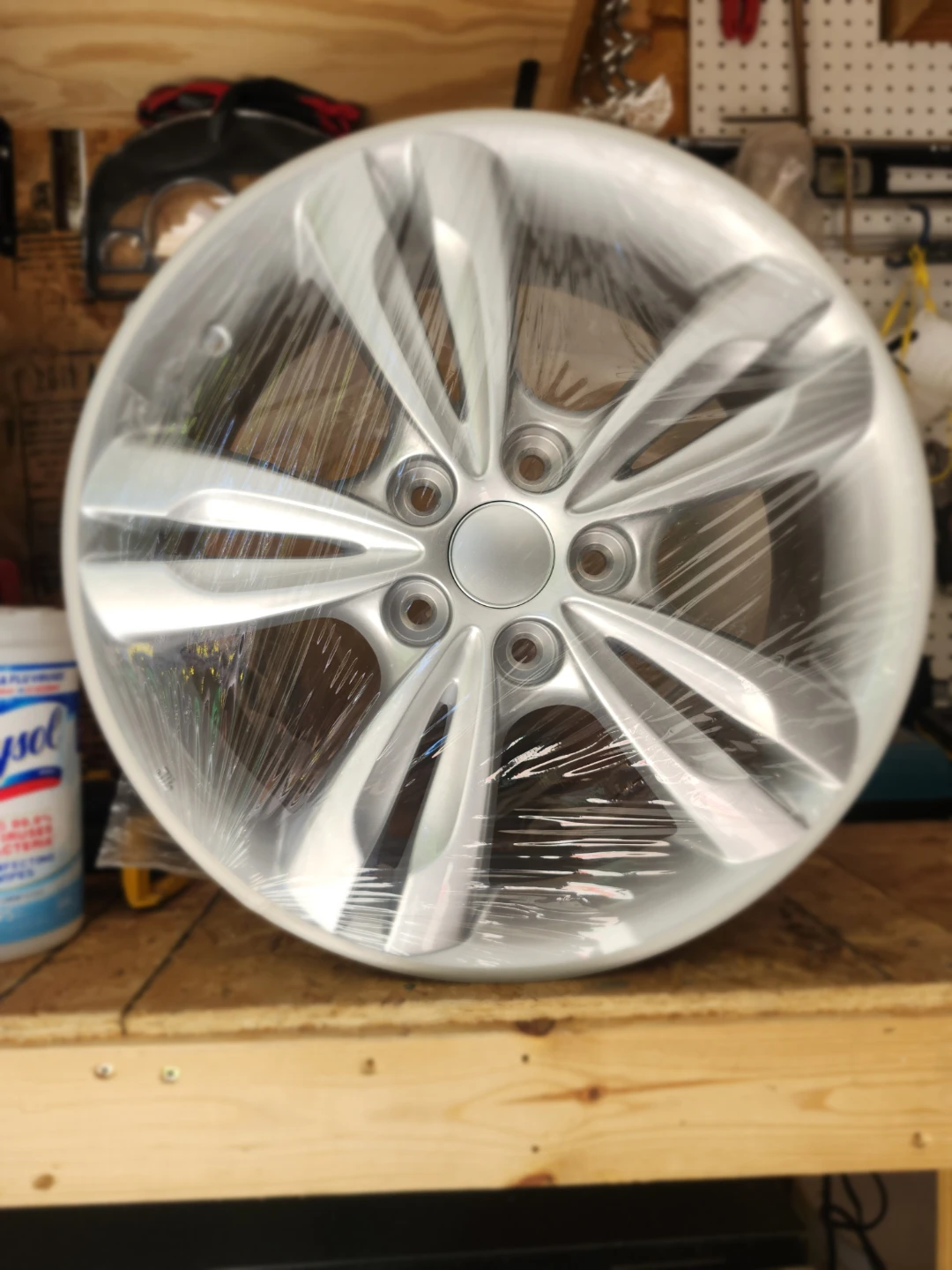 Silver Alloy Wheel - photo 2