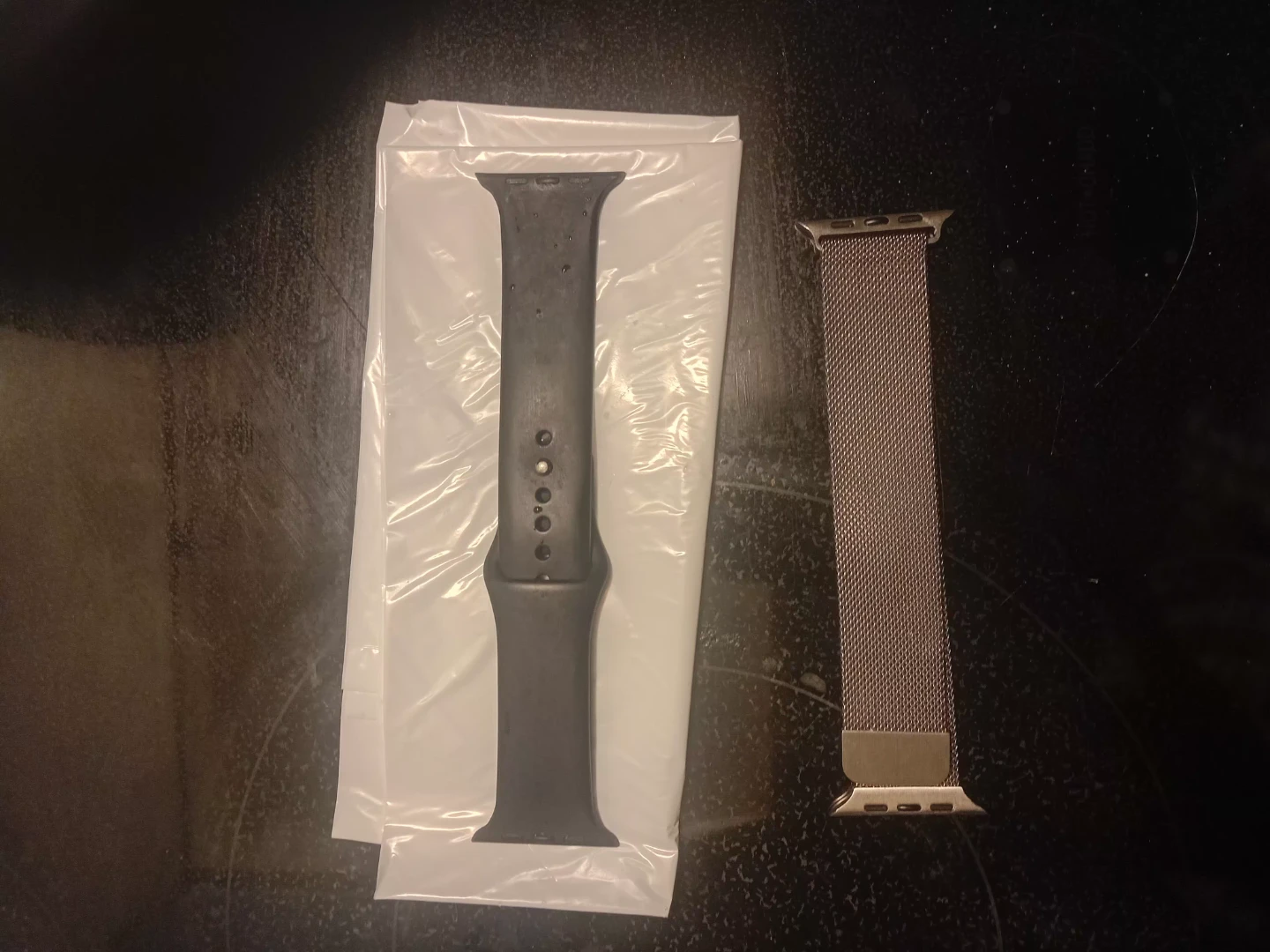 Apple Watch Bands - Silicone and Milanese Loop - photo 2