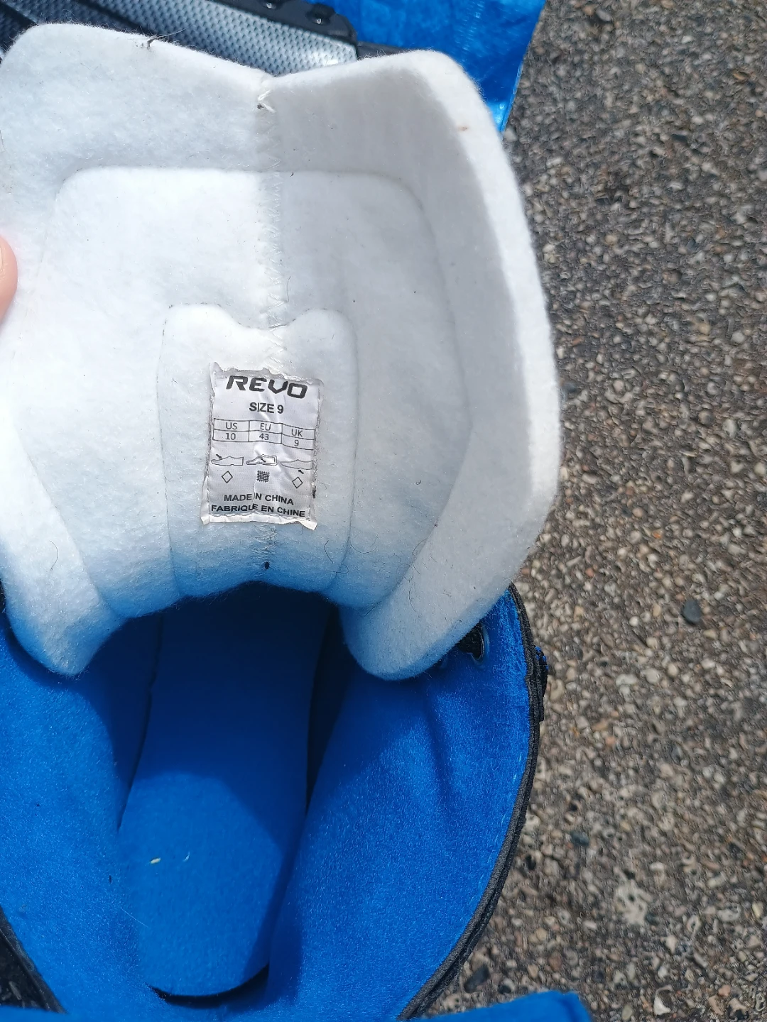 REVO Hockey Skates - Size 9 - photo 2