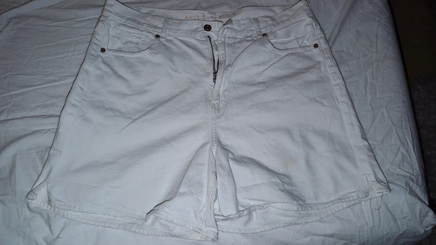 American eagle white denim shorts - size 16