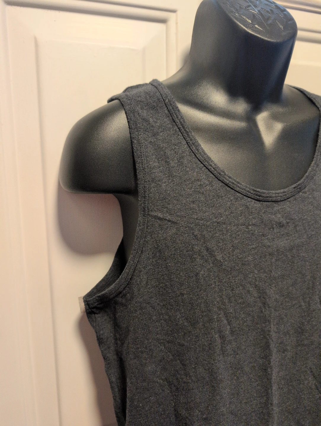 Le Château dark Grey Slim Fit Tank Top - Medium - photo 2