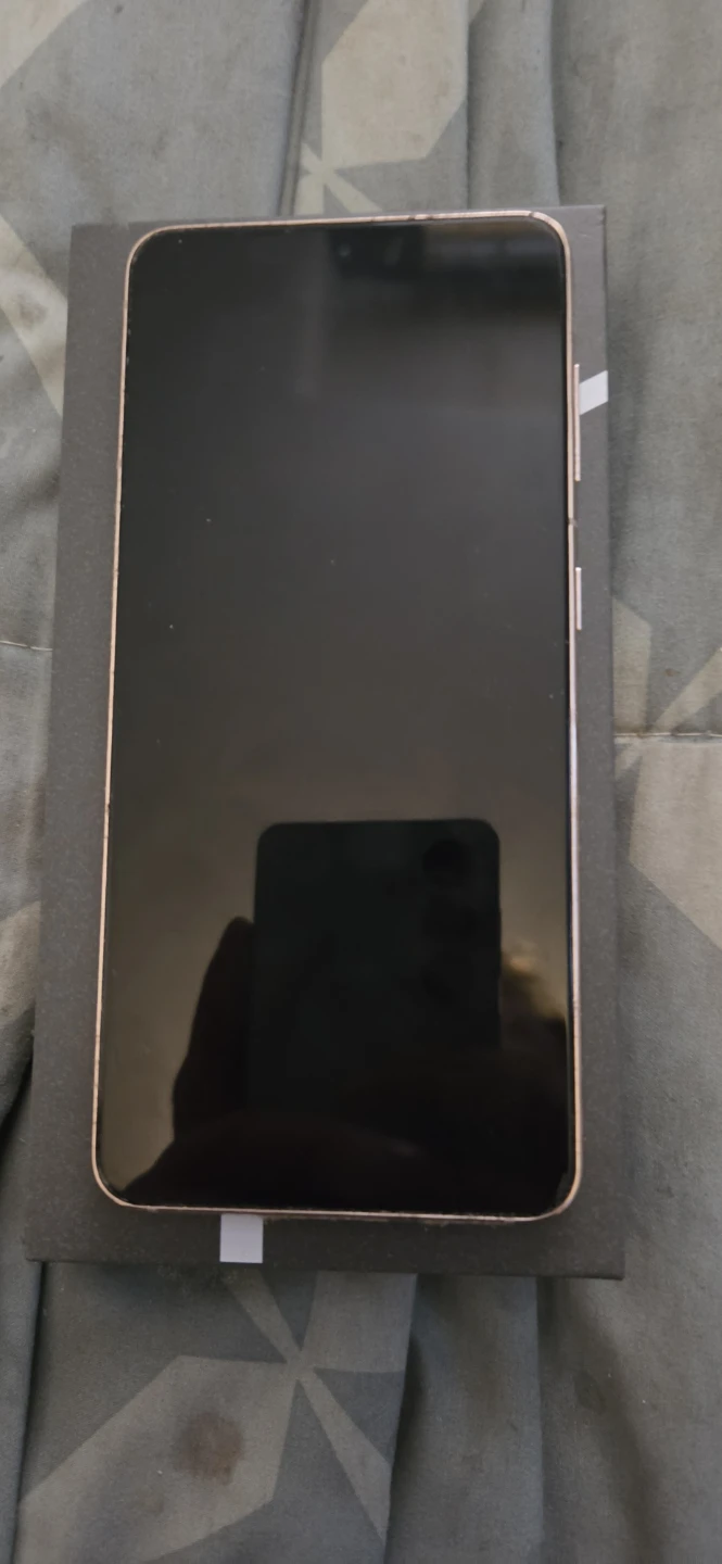 Samsung Galaxy S21 5G Cell Phone - photo 4