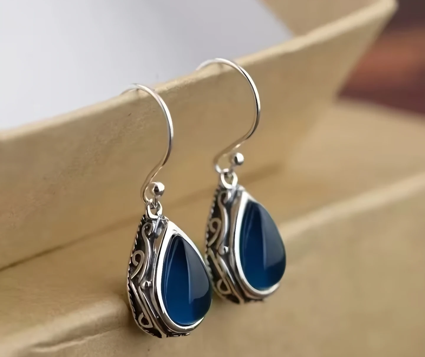 Vintage Blue Waterdrop Shaped Earrings.