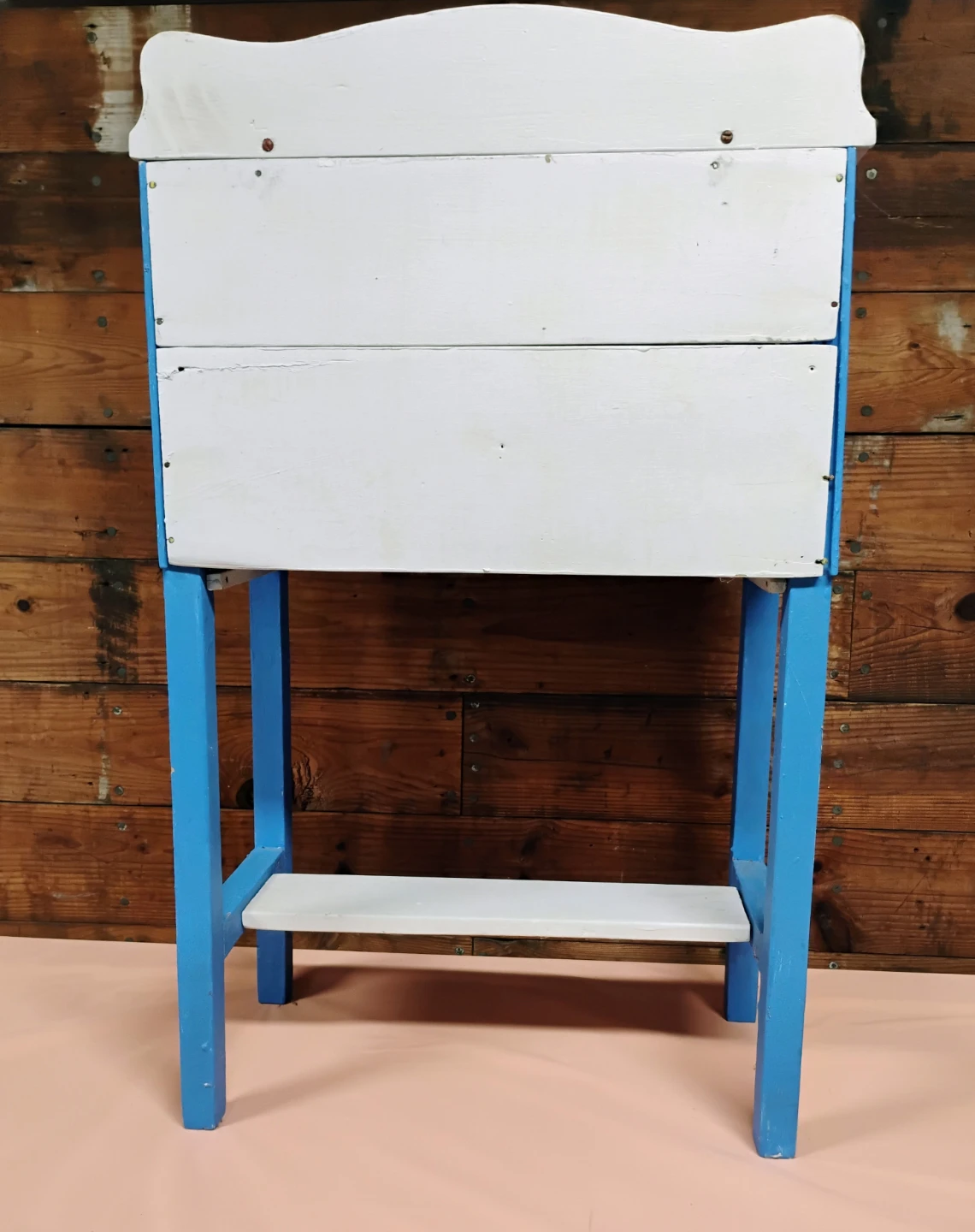 CHILD'S DESK WITH DROP FRONT - photo 4