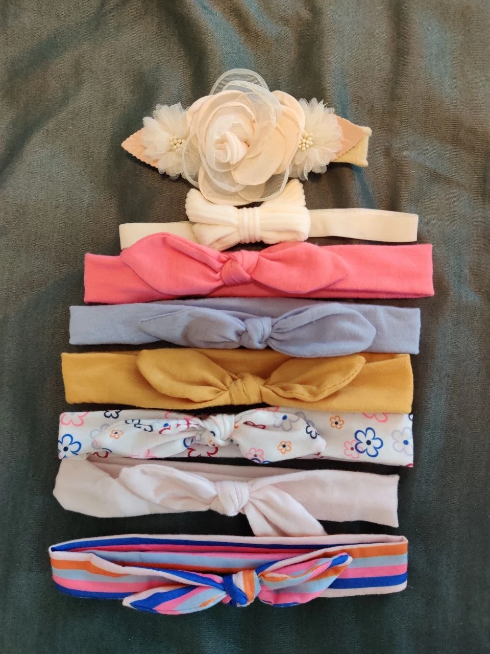 Set of 8 Baby Headbands with Bows and Flowers