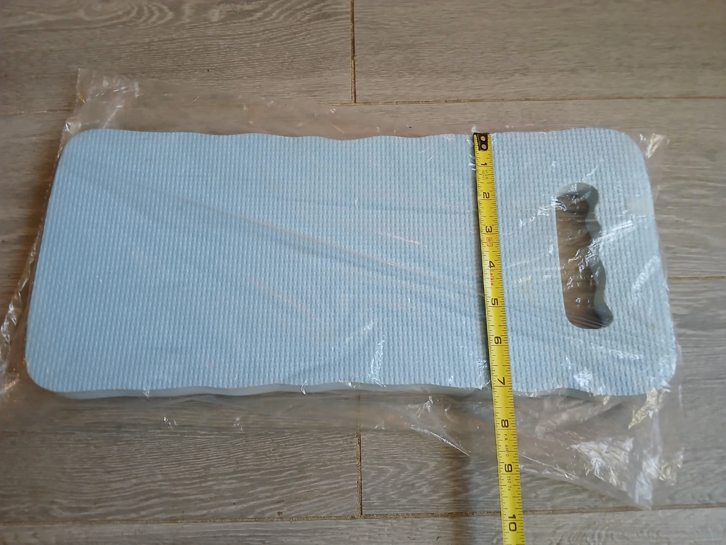 Light Blue Foam Garden Kneeler Pad. It's available. - photo 2