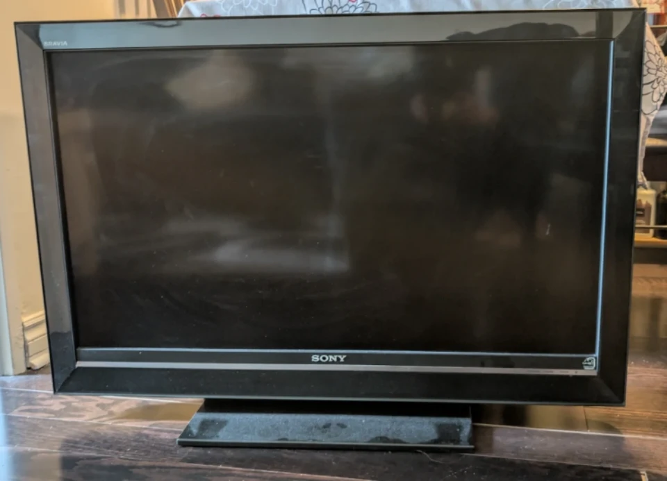 Sony BRAVIA Flat Screen TV - photo 2