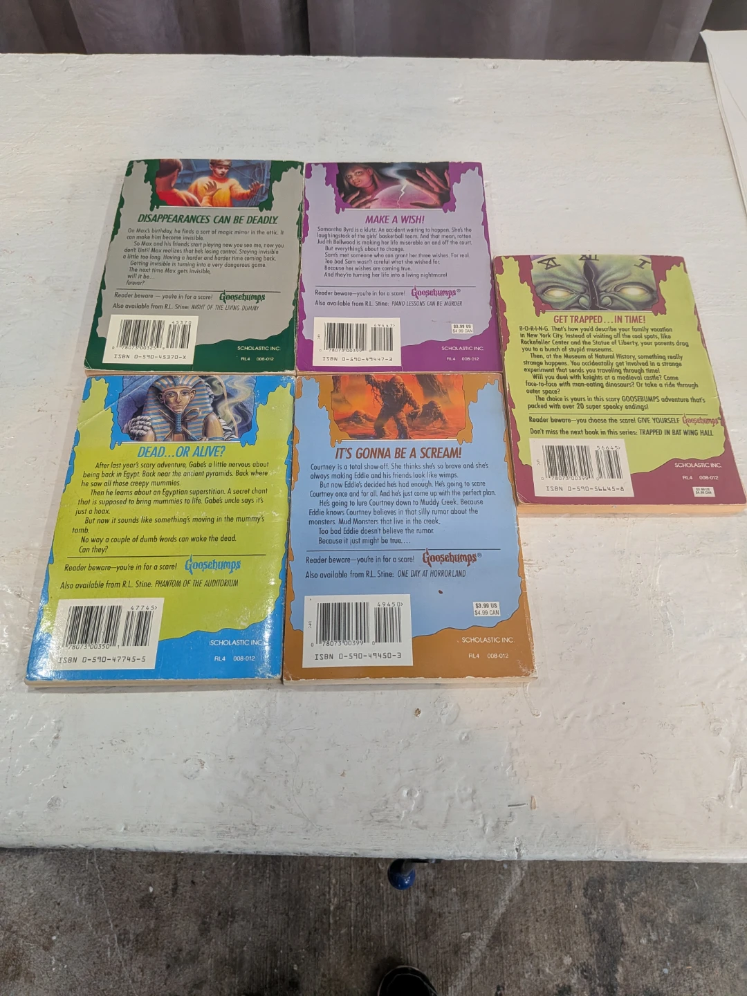 R.L. Stine Goosebumps Books Collection - photo 2