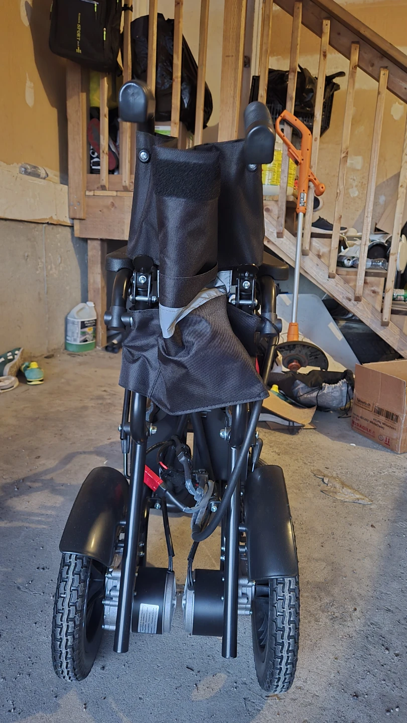 Folding Electric Wheelchair
