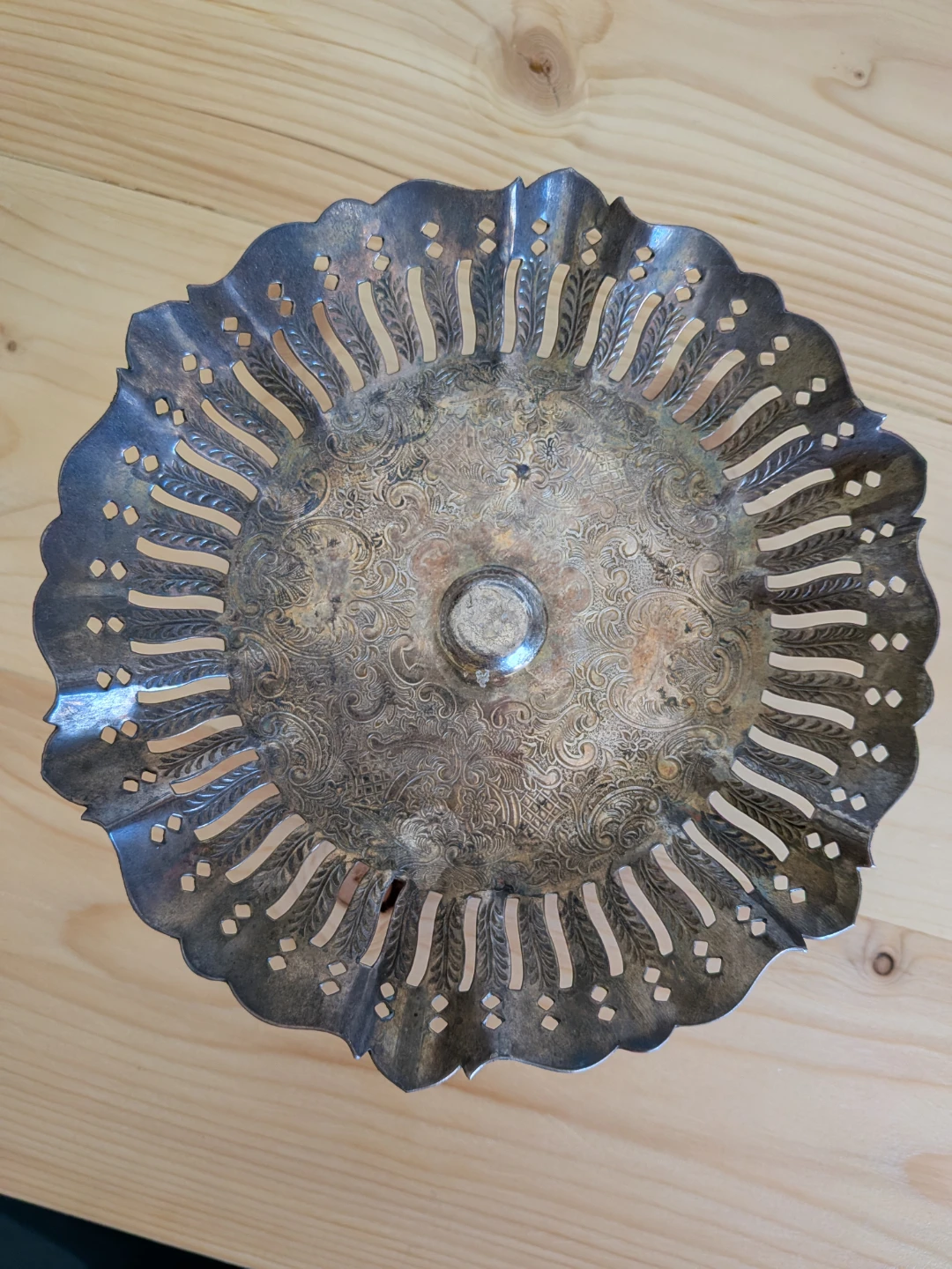 Ornate Silver-Plated Footed dish - photo 2