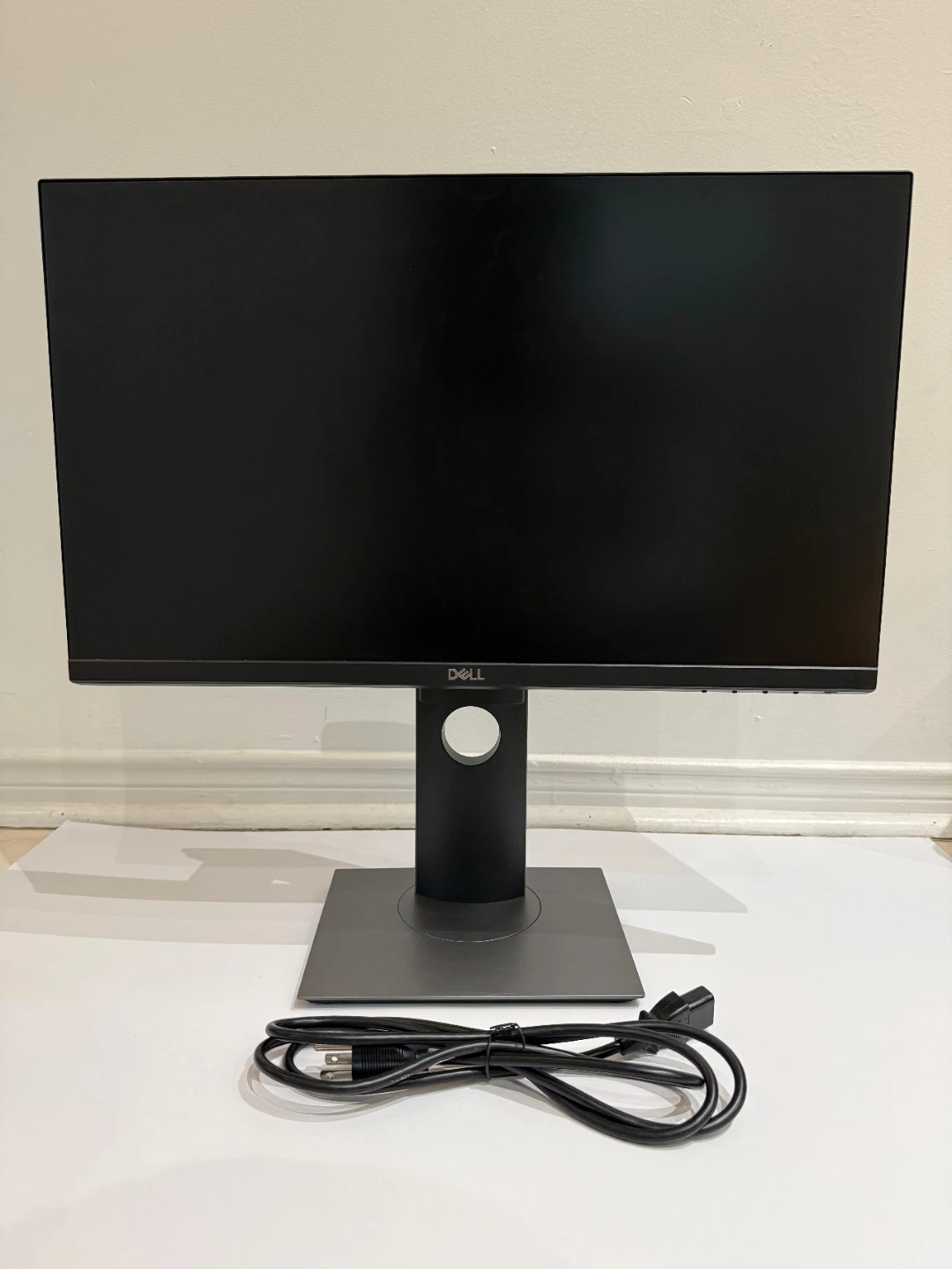 Dell P2219H 22" Monitor