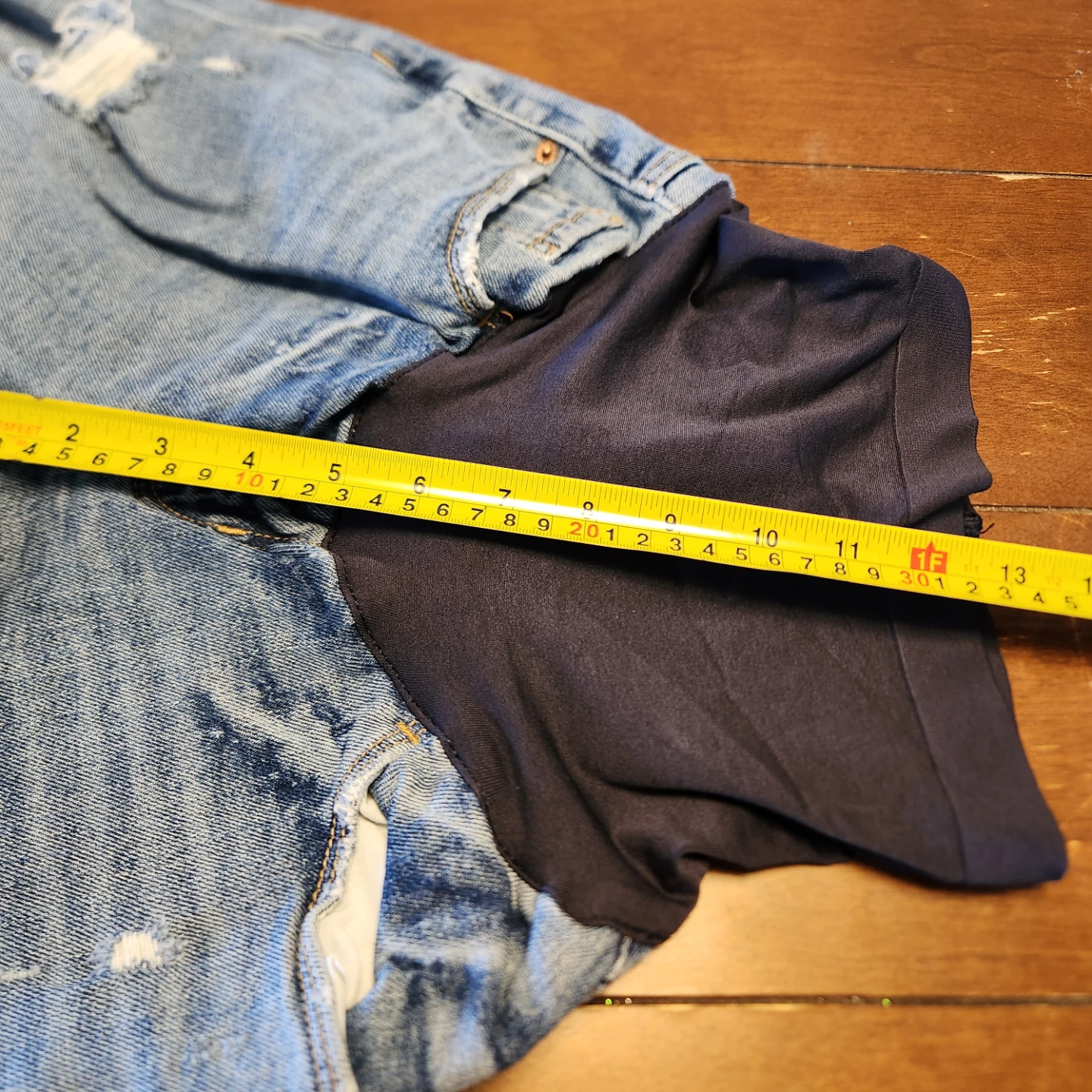Old Navy Maternity Jeans  waist 30 - photo 4