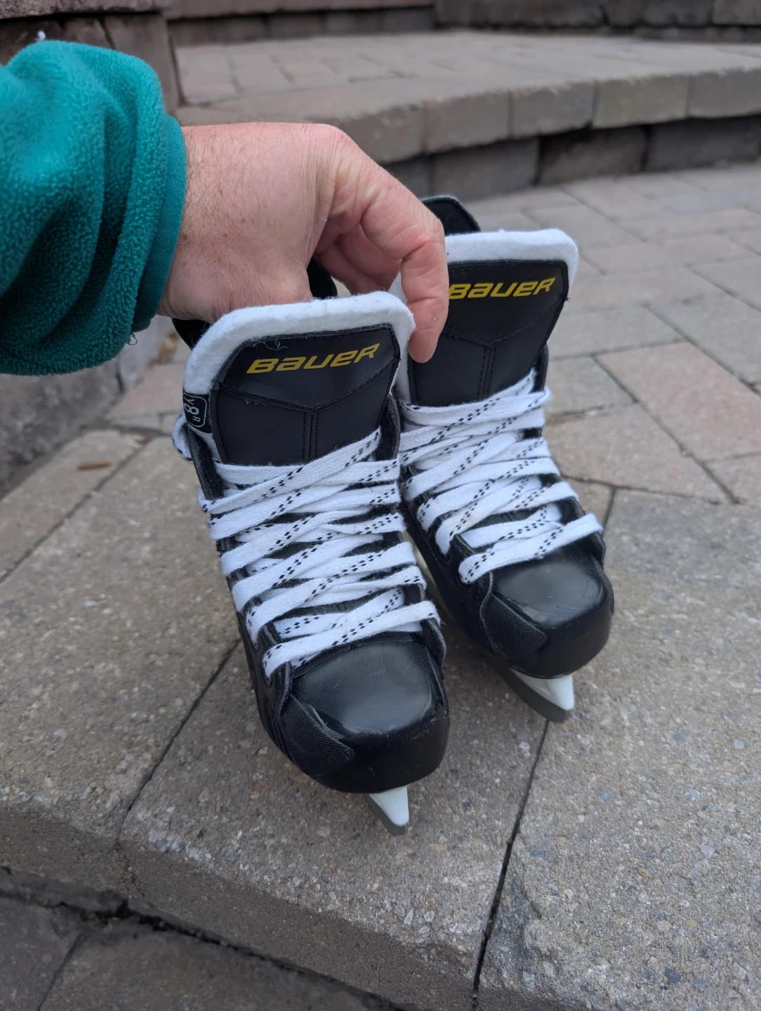Kids Bauer Supreme Hockey Skates - Size Y8 R - photo 2