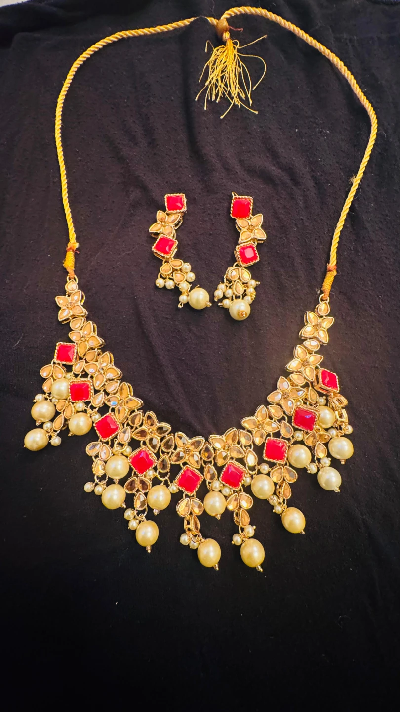 Indian Jewellery Set - Necklace and Earrings