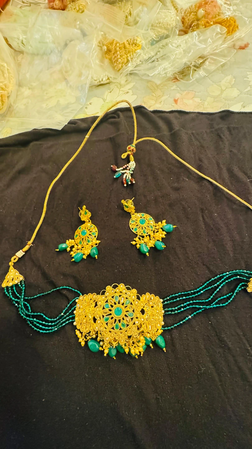 Indian Jewellery Set - Necklace and Earrings - photo 2
