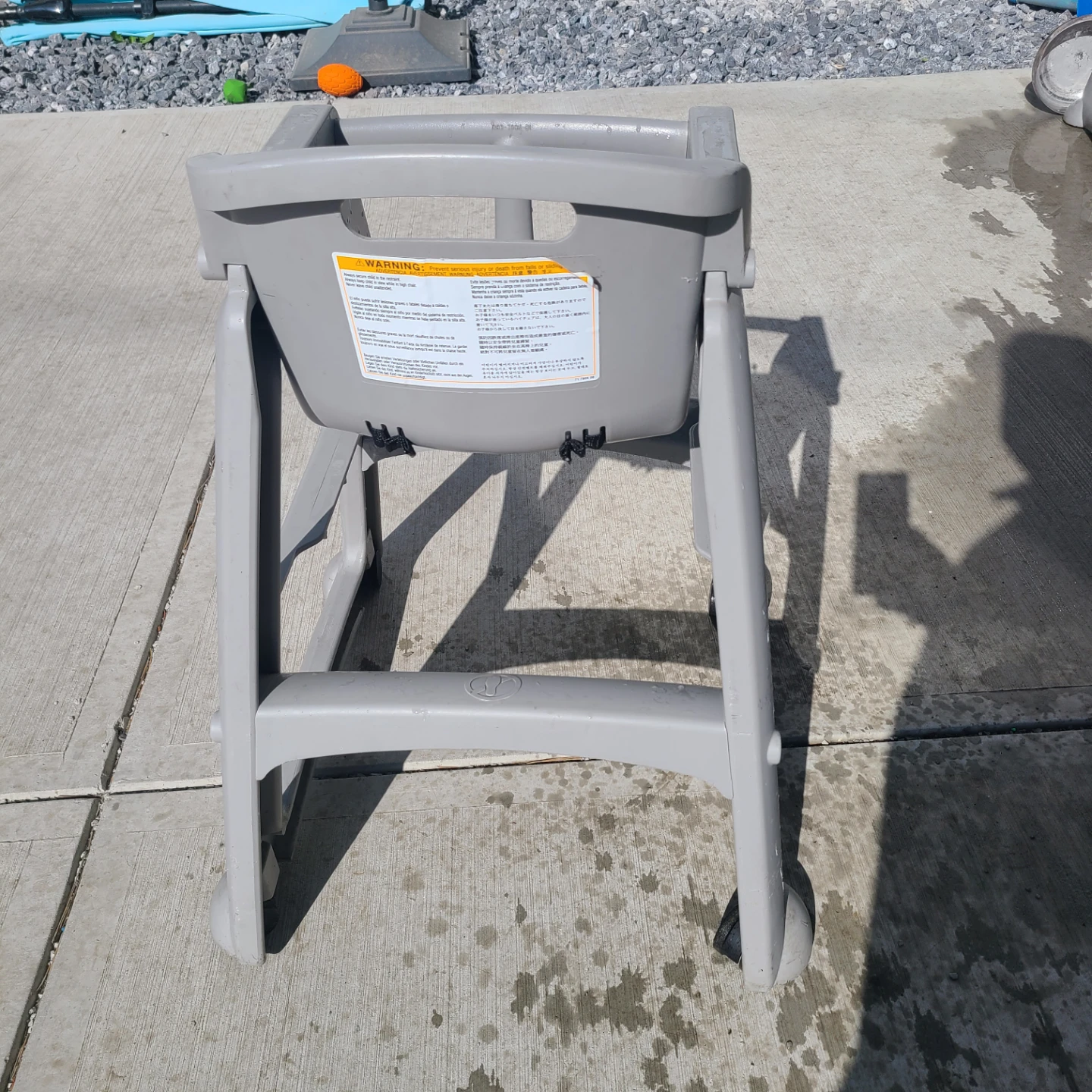 Rubbermaid Commercial Products High Chair - photo 2
