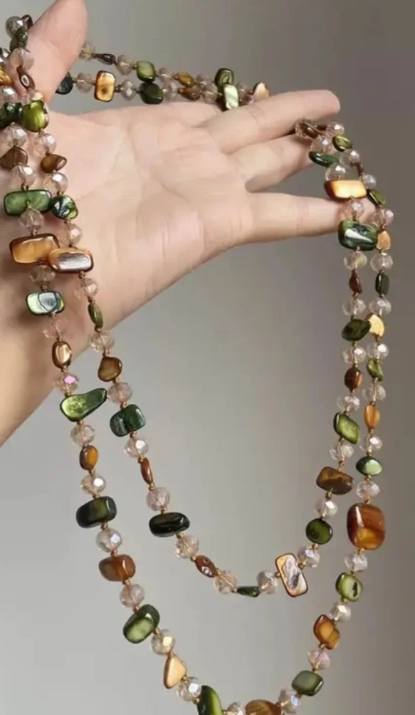 Beaded Necklace and Earrings Set - photo 4