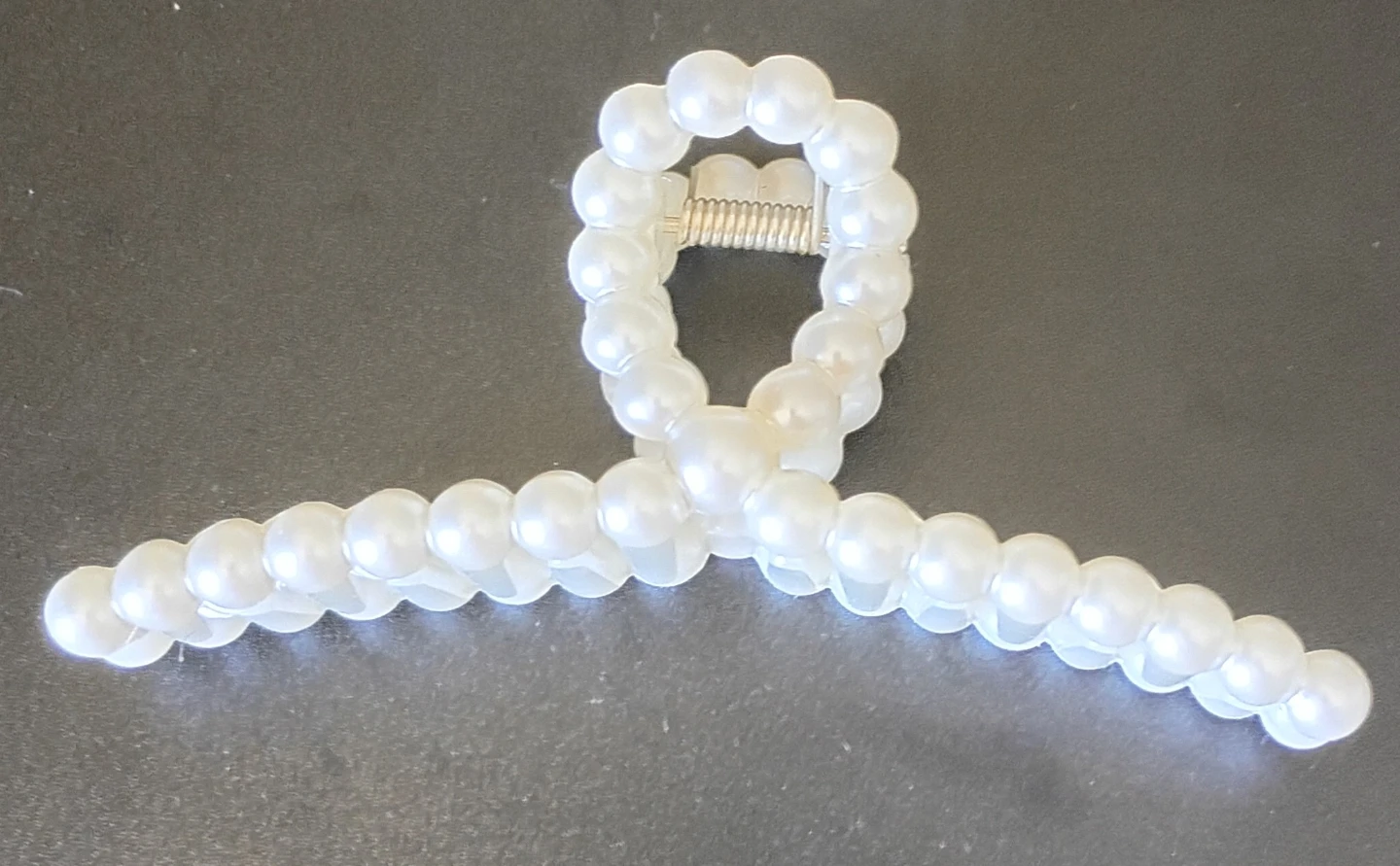 Pearl Claw Clip