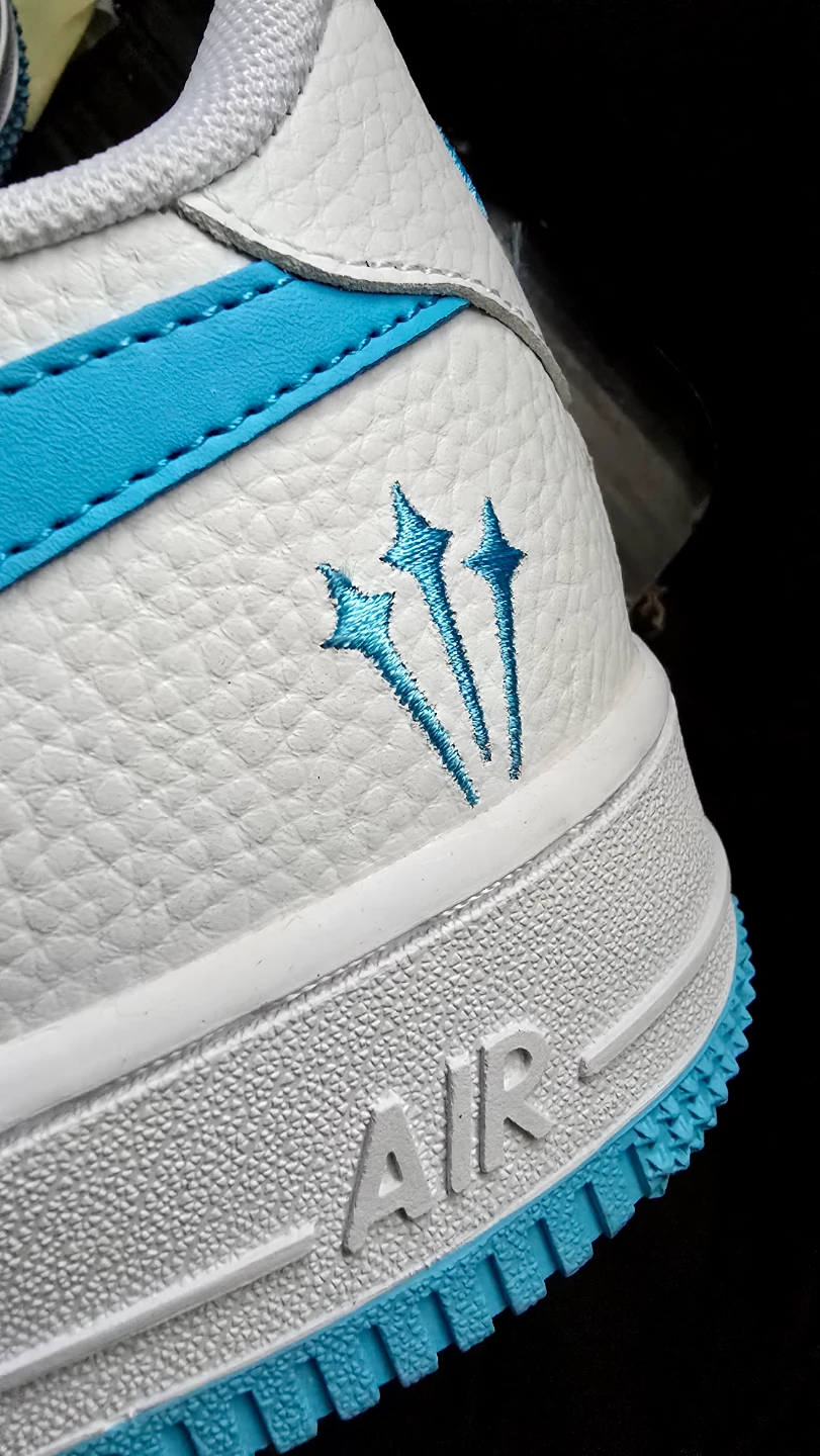 Brand new Nike Air Force special edition Love you Forever - photo 3