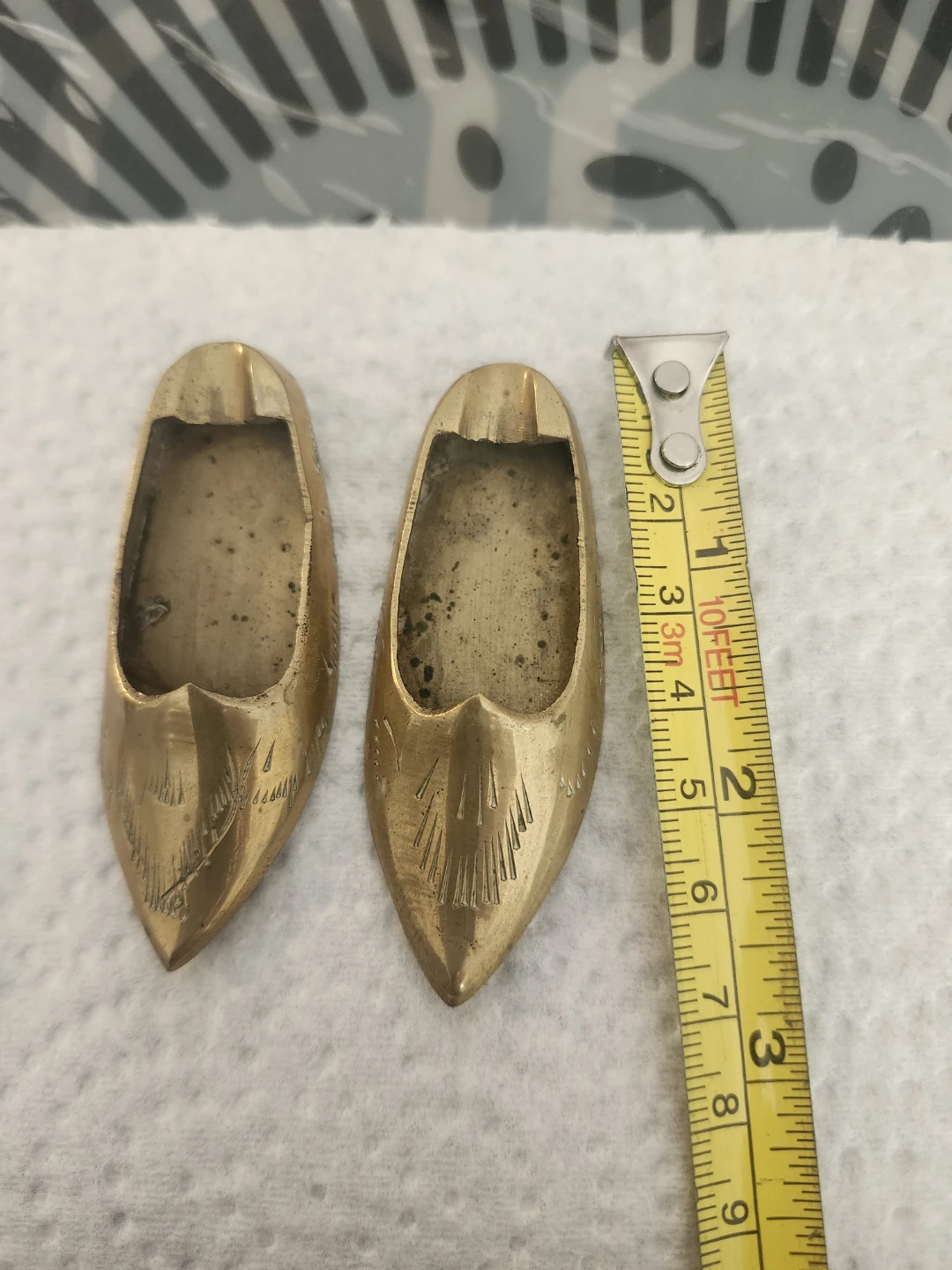 VINTAGE  MINIATURE BRASS SHOES - photo 3