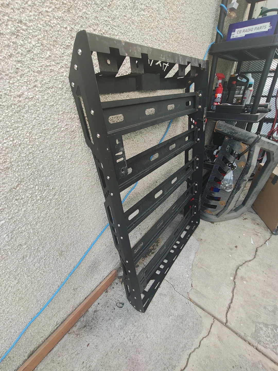 Vehicle roof basket cargo carrier - photo 2