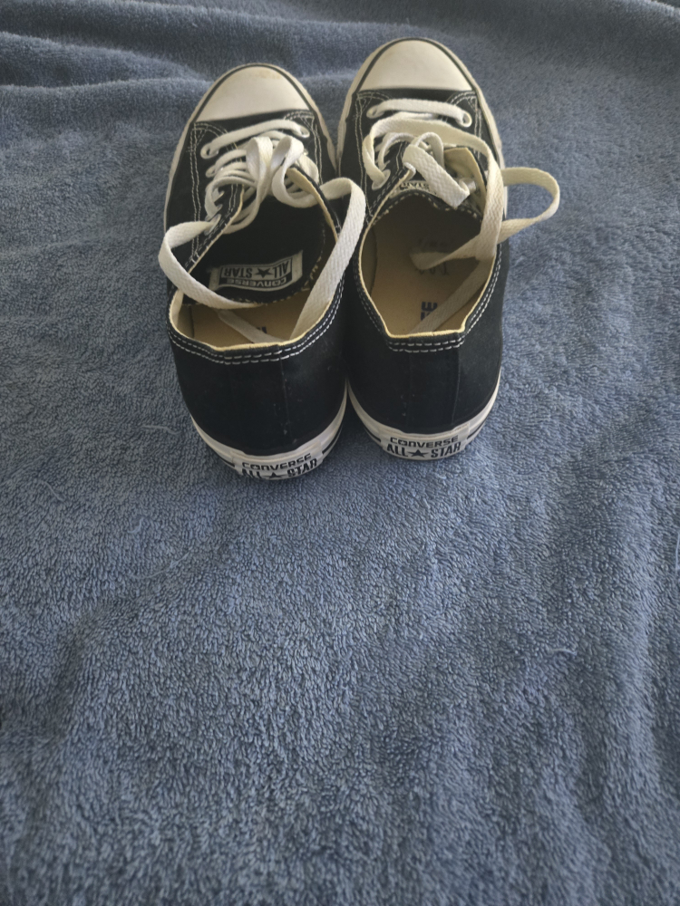 Converse All Star Chuck Taylor Low Top Sneakers 8 1/2 - photo 2