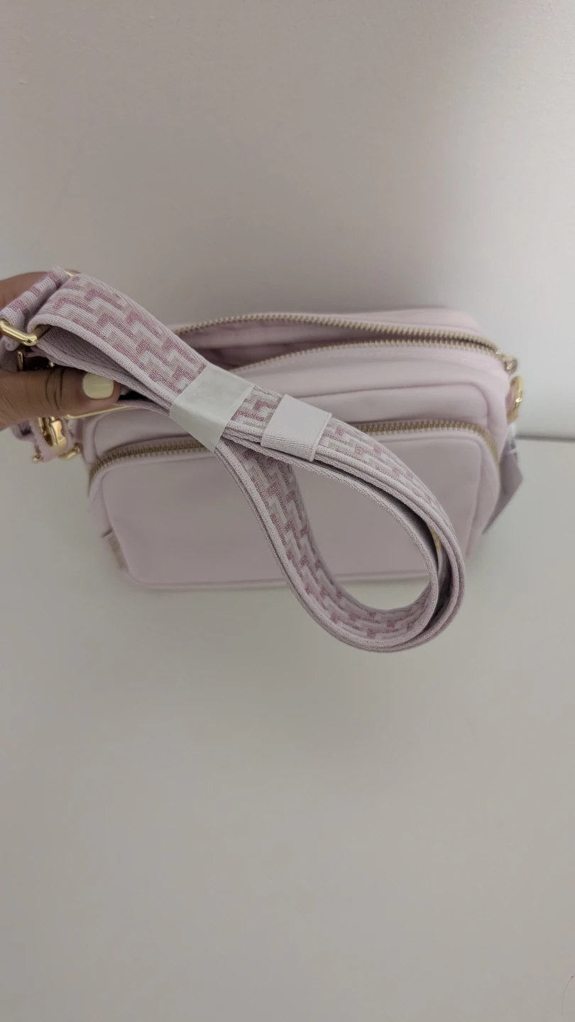 Lululemon Everywhere Crossbody Metallic Monogram Metallic Bag - photo 2