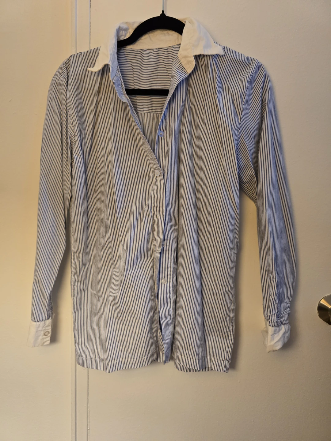Bundle of 3 Women's Blouses - photo 2