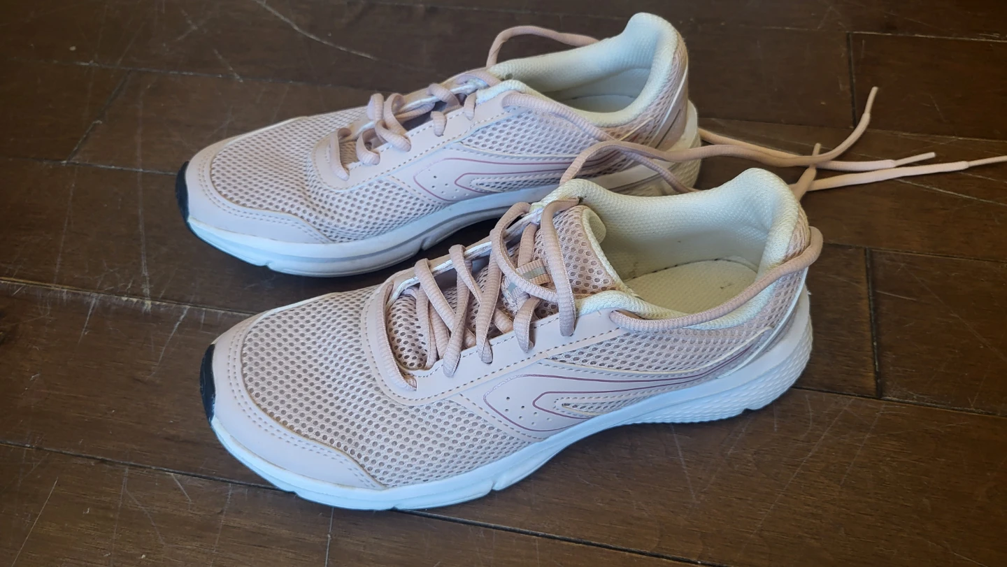 Decathlon Pink Running Shoes - photo 4