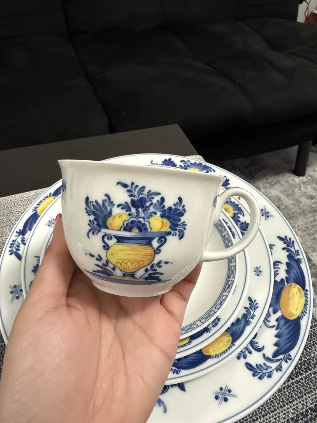 Viana Portugal Teacup and Saucer Set with Teapot and Creamer - photo 5