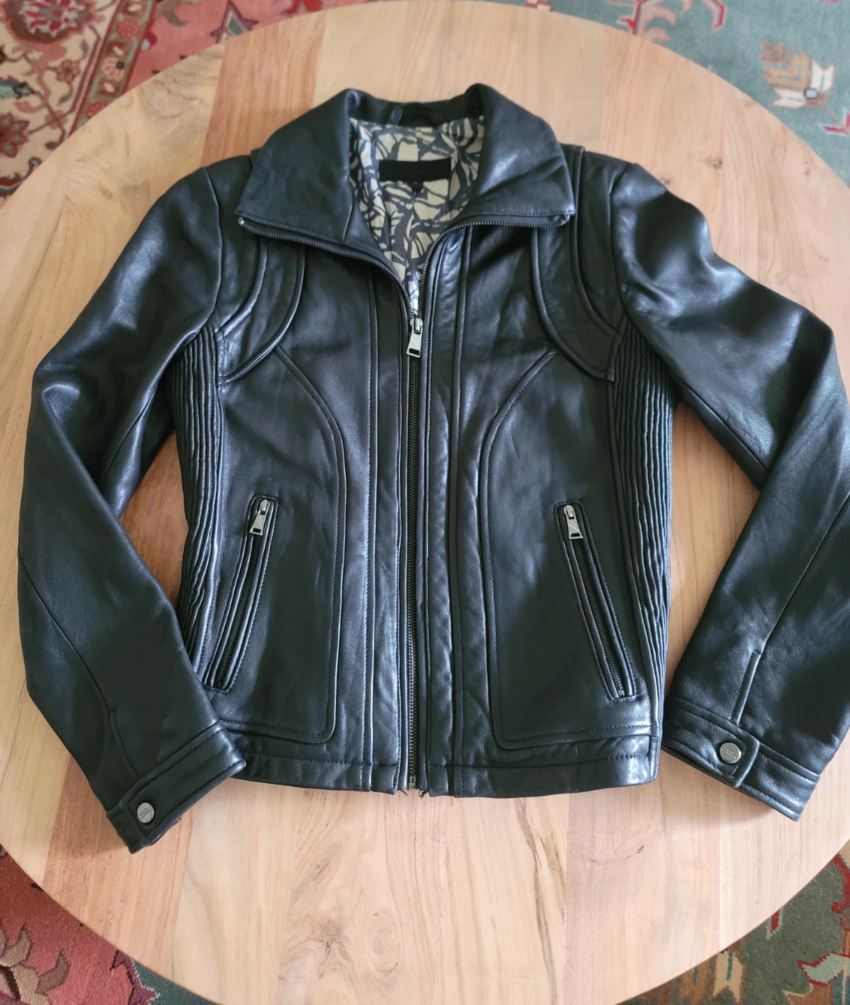 Vintage Steve Madden Genuine leather biker jacket (M but fits S)