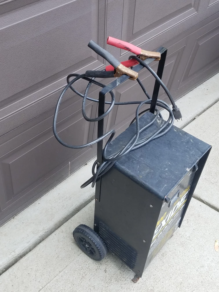 EXIDE 70-200 Battery Charger and Starter - photo 3