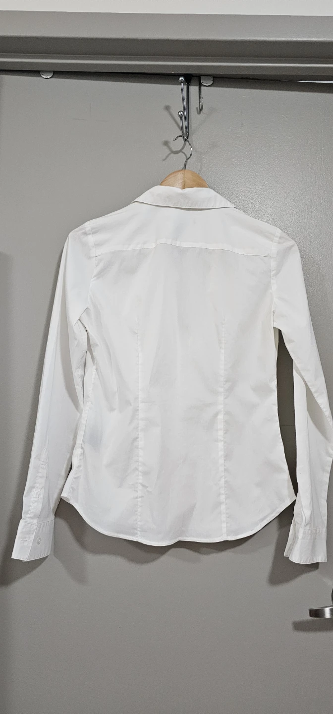 Suzy Shier White Button-Up Shirt - Size S/P - photo 3