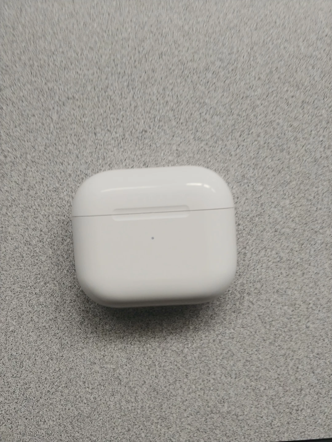 AirPod 3 Wireless charging case. - photo 2