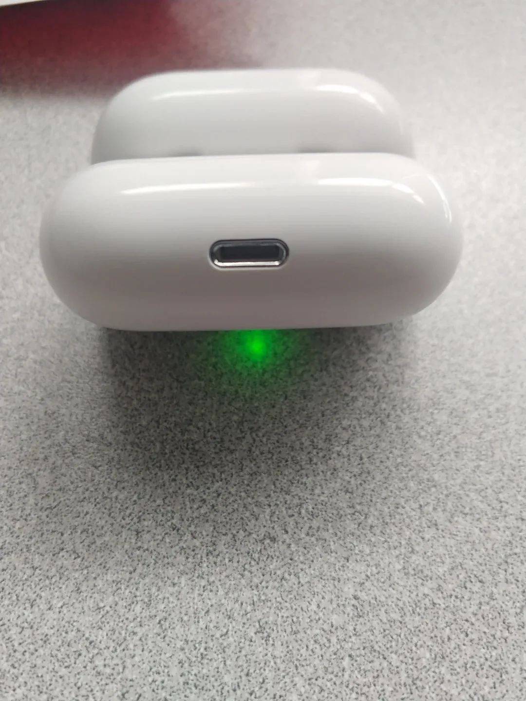 AirPod 3 Wireless charging case. - photo 4