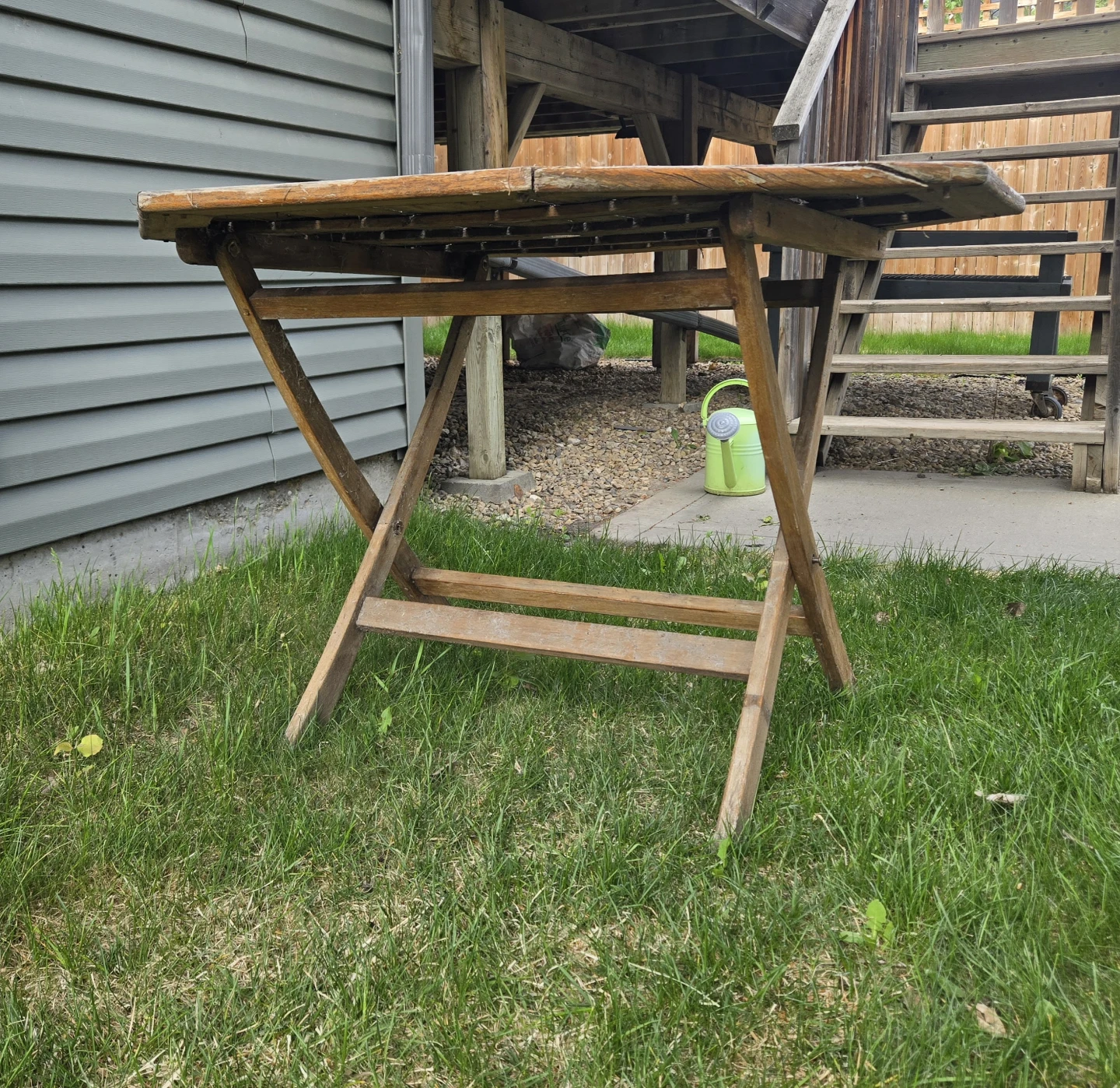 SOLID WOOD OCTAGON PATIO TABLE – UMBRELLA READY - photo 4