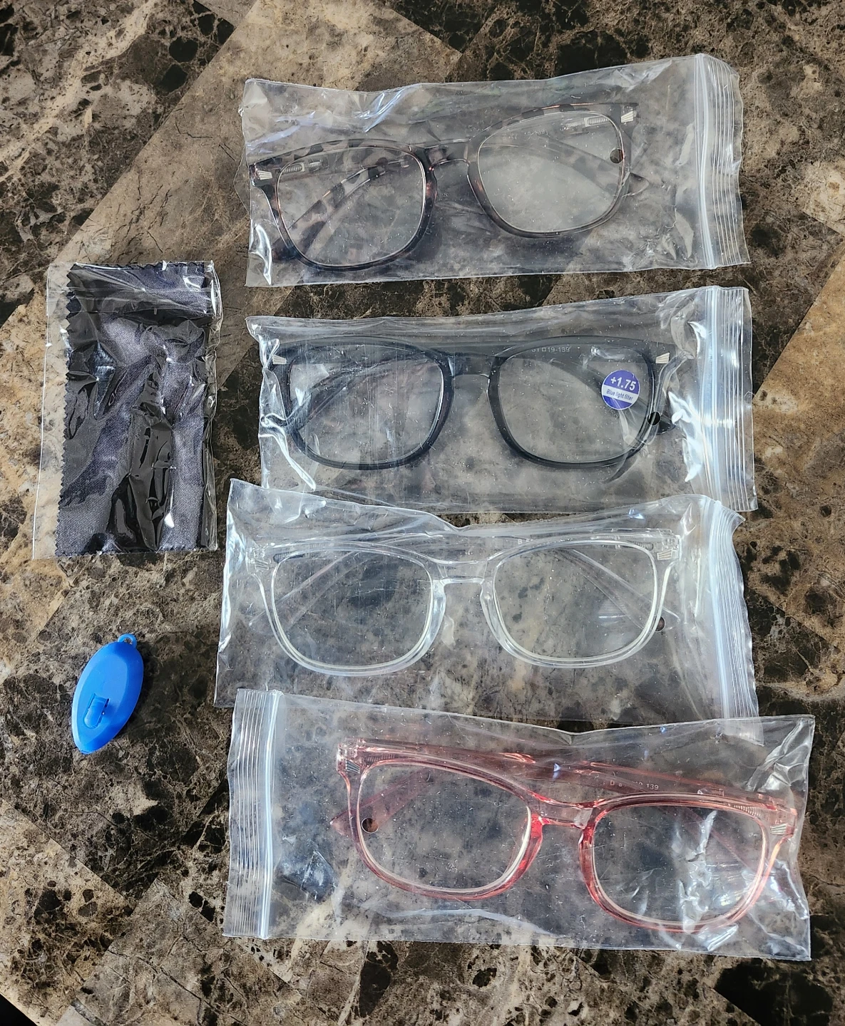 4 Pairs Reading Glasses with Cleaning Cloth and Case