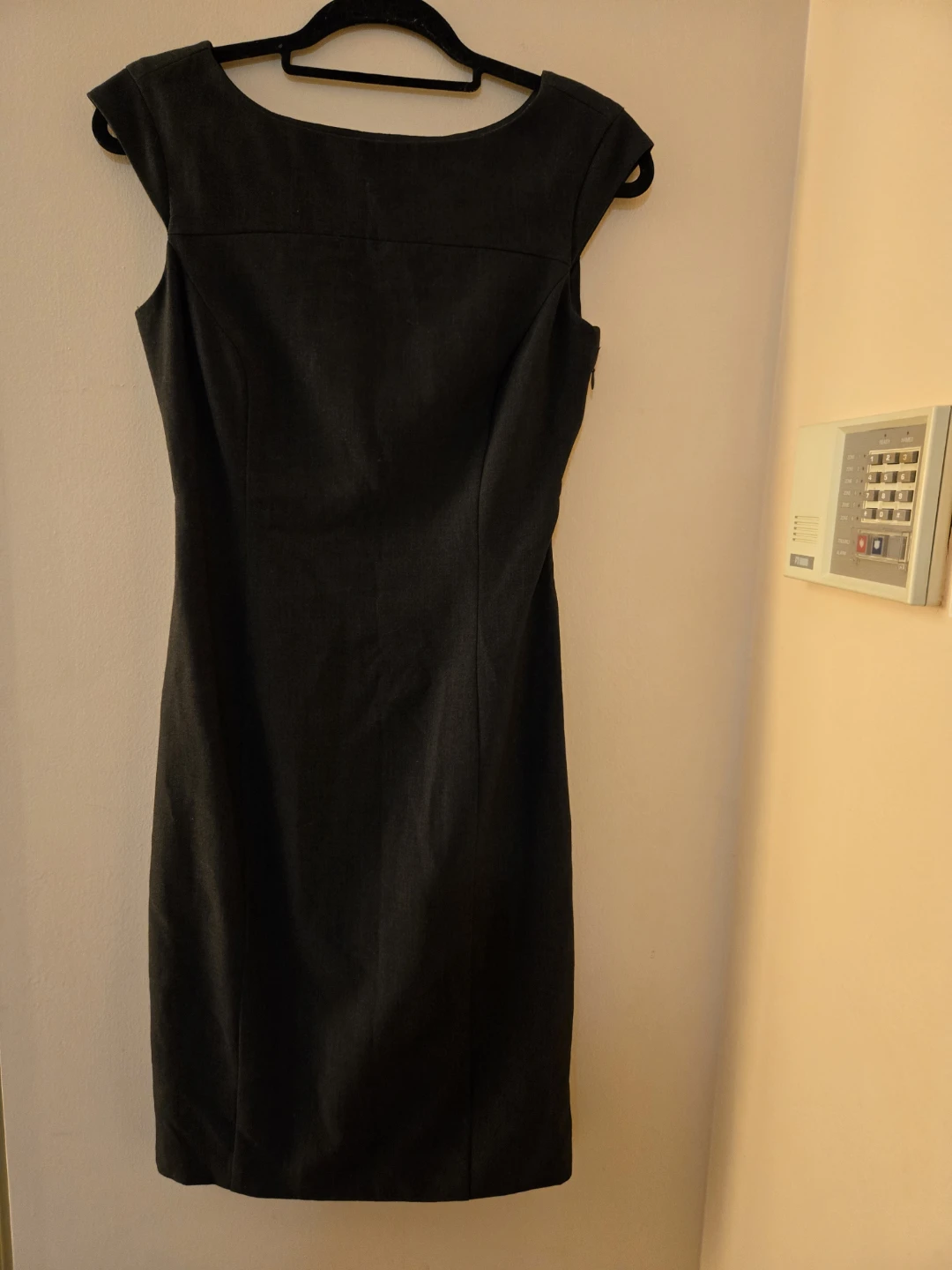 7 Beautiful Dresses - photo 2