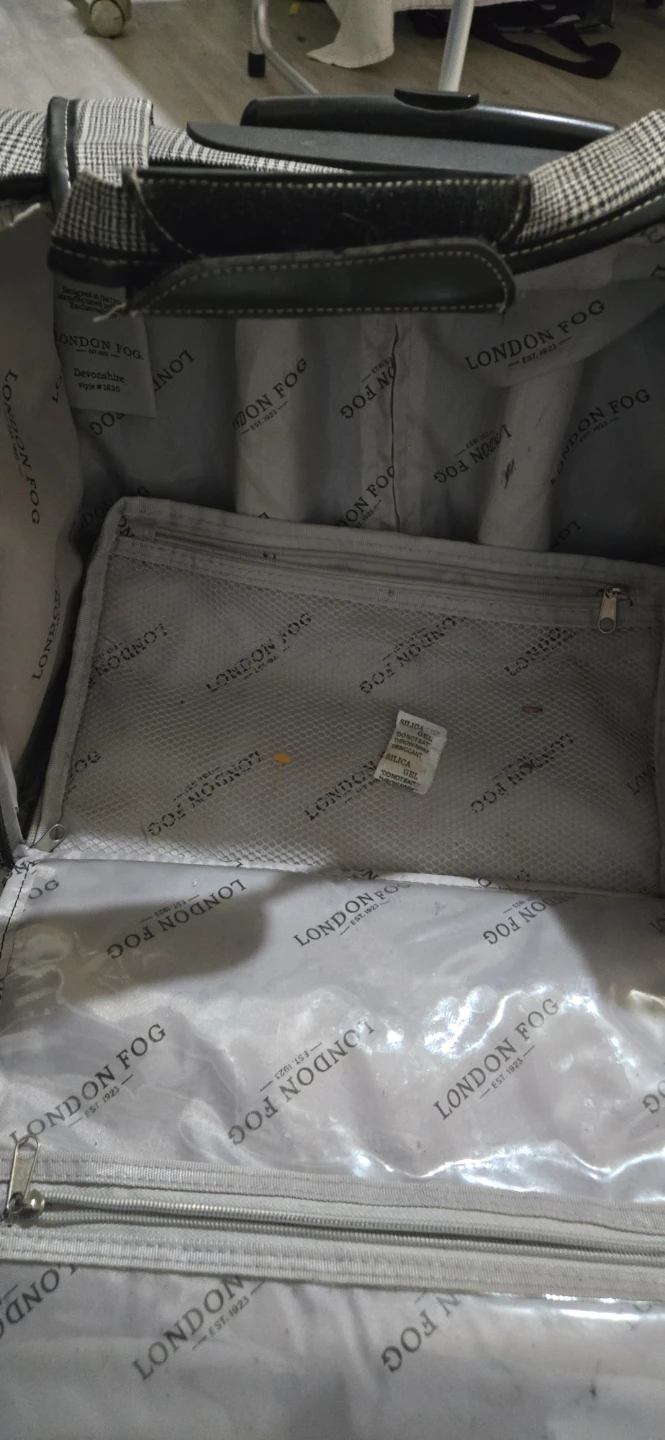 London Fog Plaid Weekender Bag - photo 2