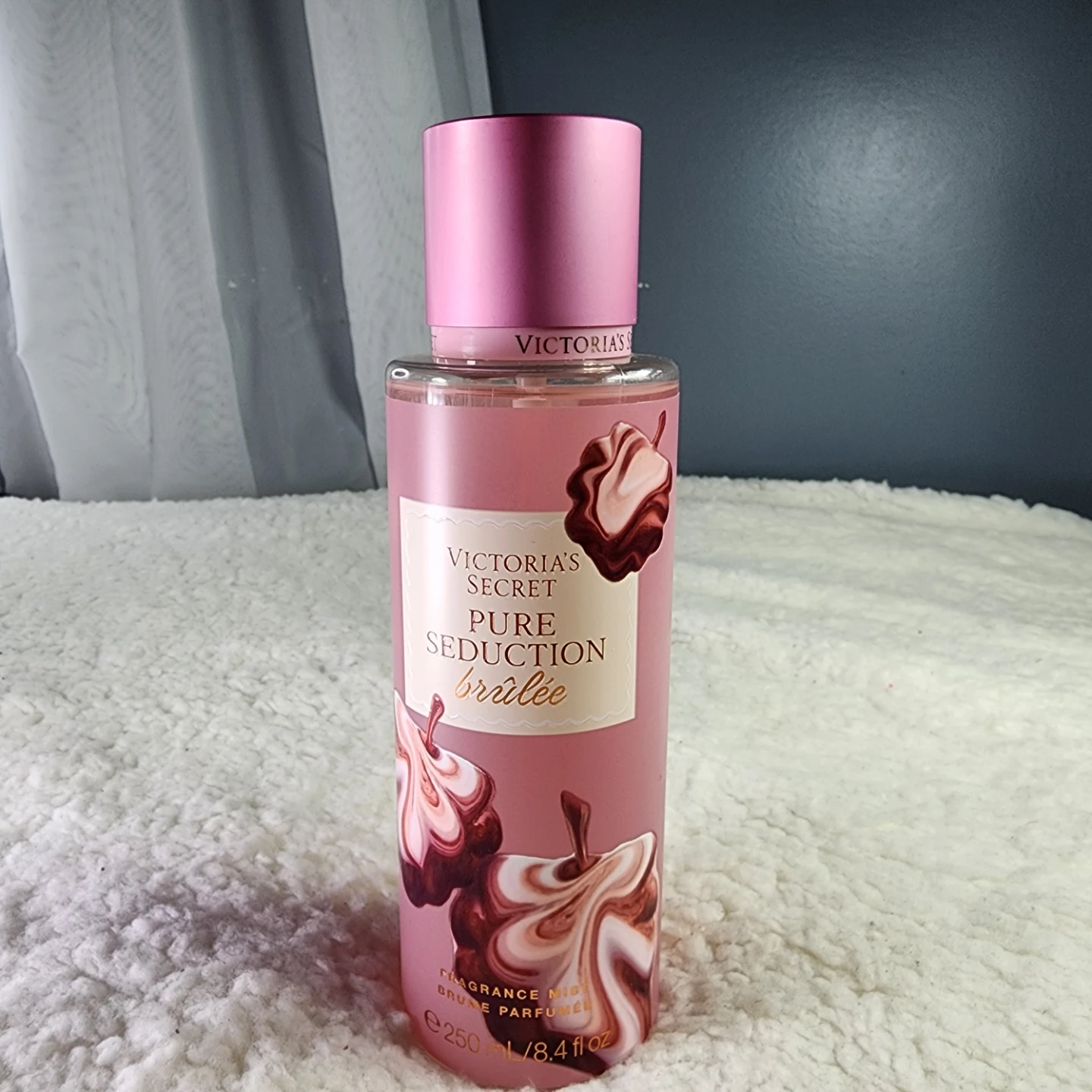 Victoria's Secret Pure Seduction Brûlée Fragrance Mist 8.4 fl oz - photo 2