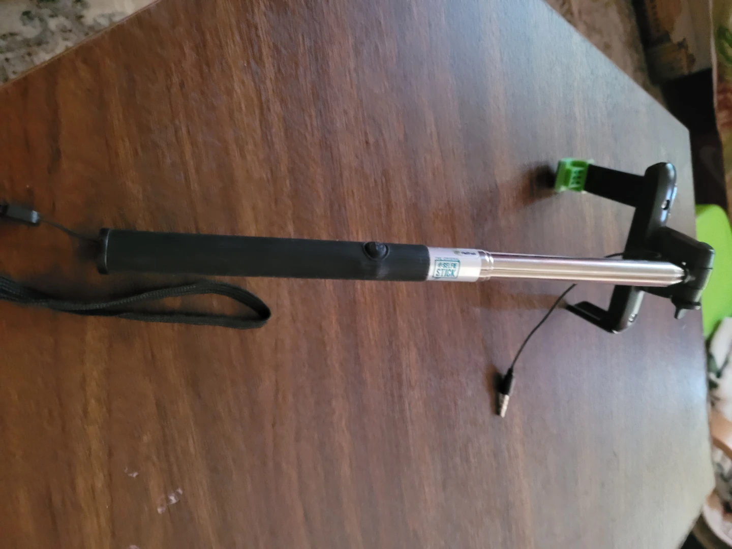 Extendable Selfie Stick with Phone Holder and Built-in Shutter - photo 3