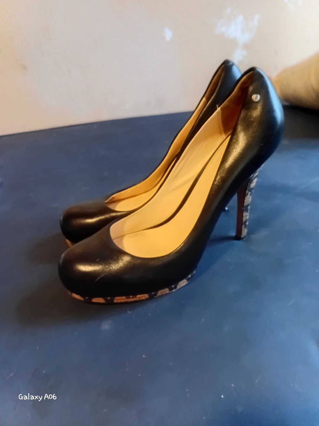 Coach Black Leather Heels - photo 3
