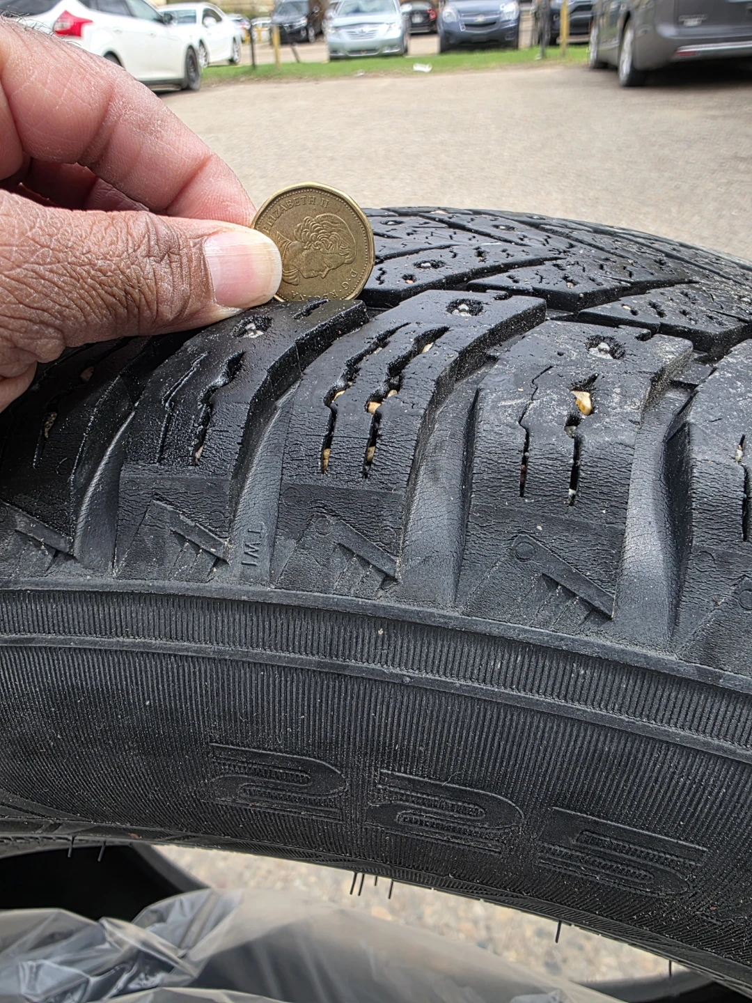 Tire, 225 65 R17 - photo 4