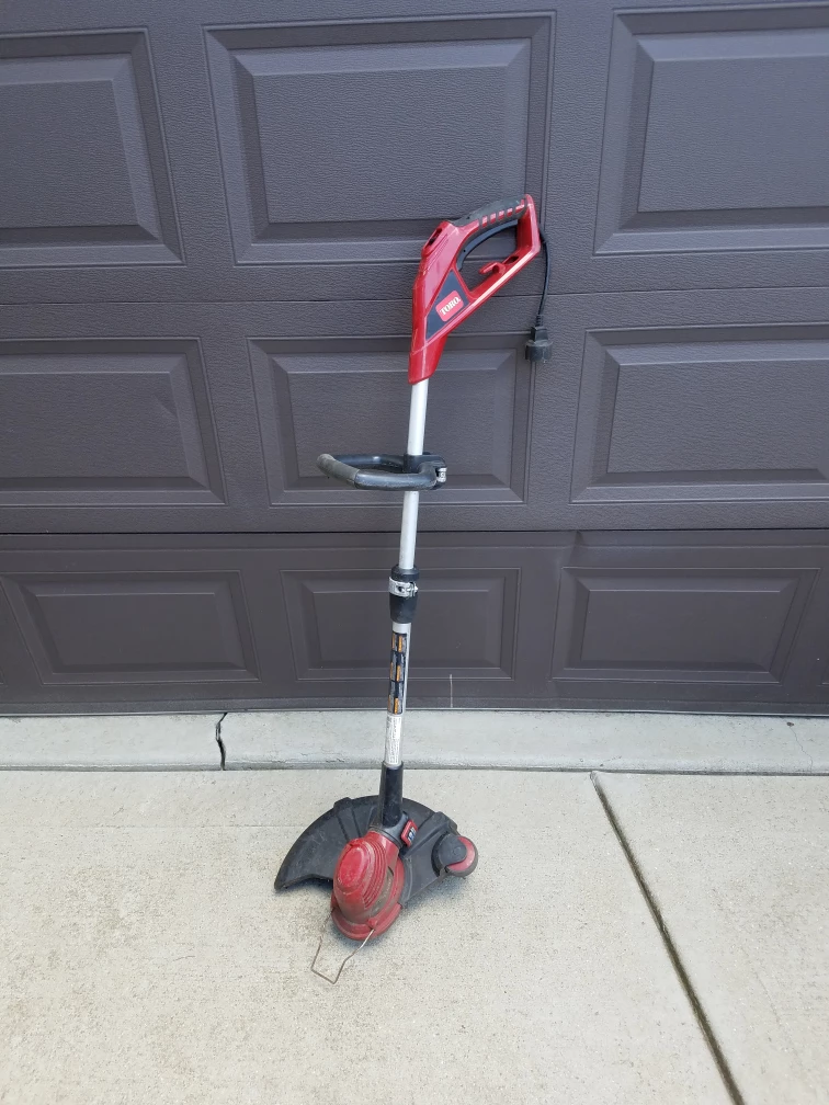 Toro Electric String Trimmer