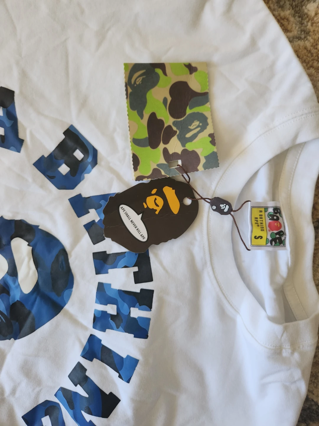 A Bathing Ape T-Shirt White Size S - photo 2