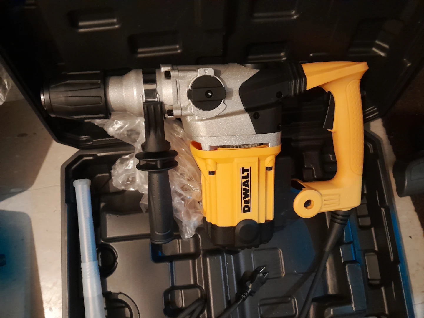 DEWALT Rotary Hammer Drill - photo 4