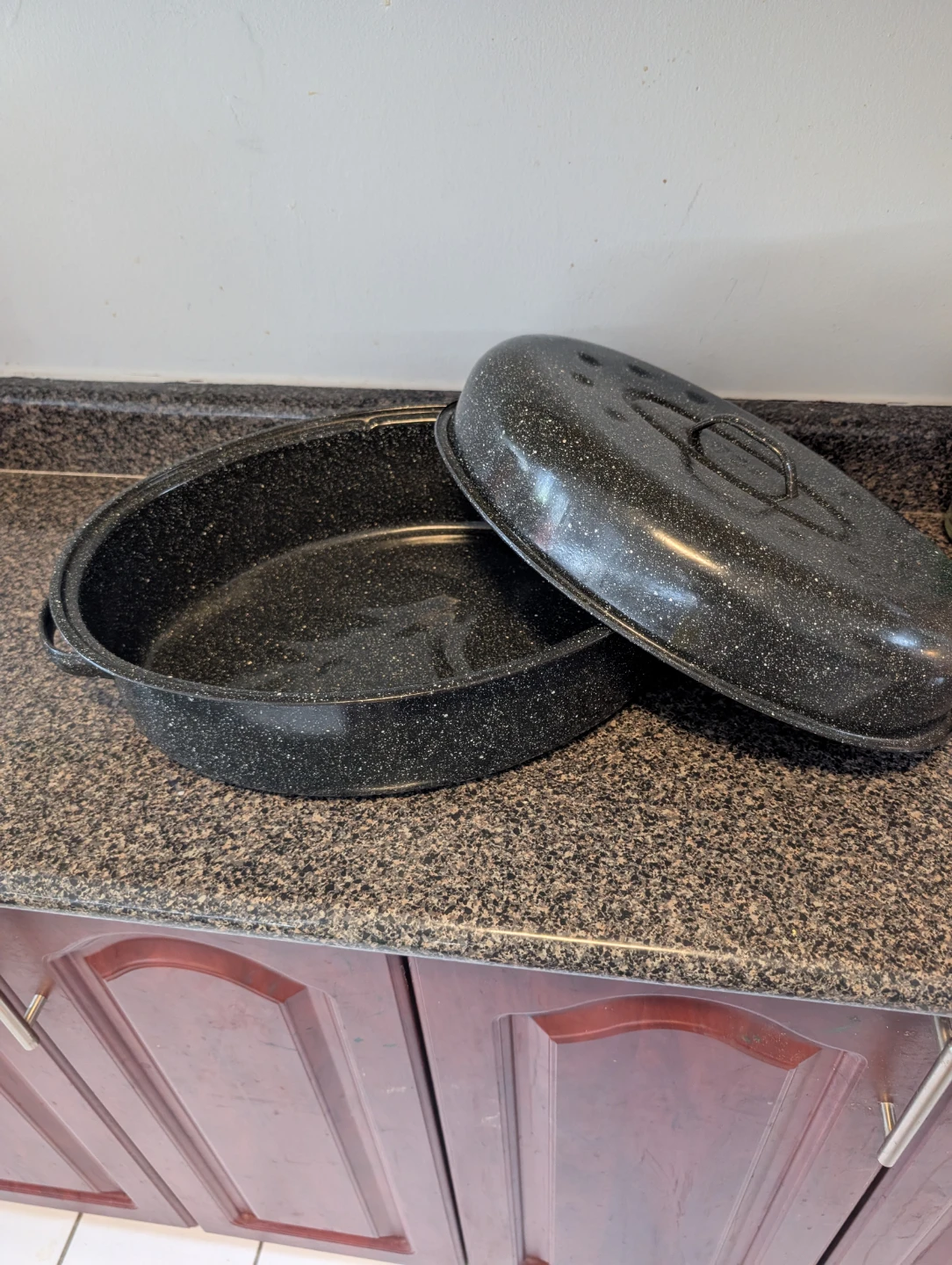 Roasting Pan with Lid - photo 3