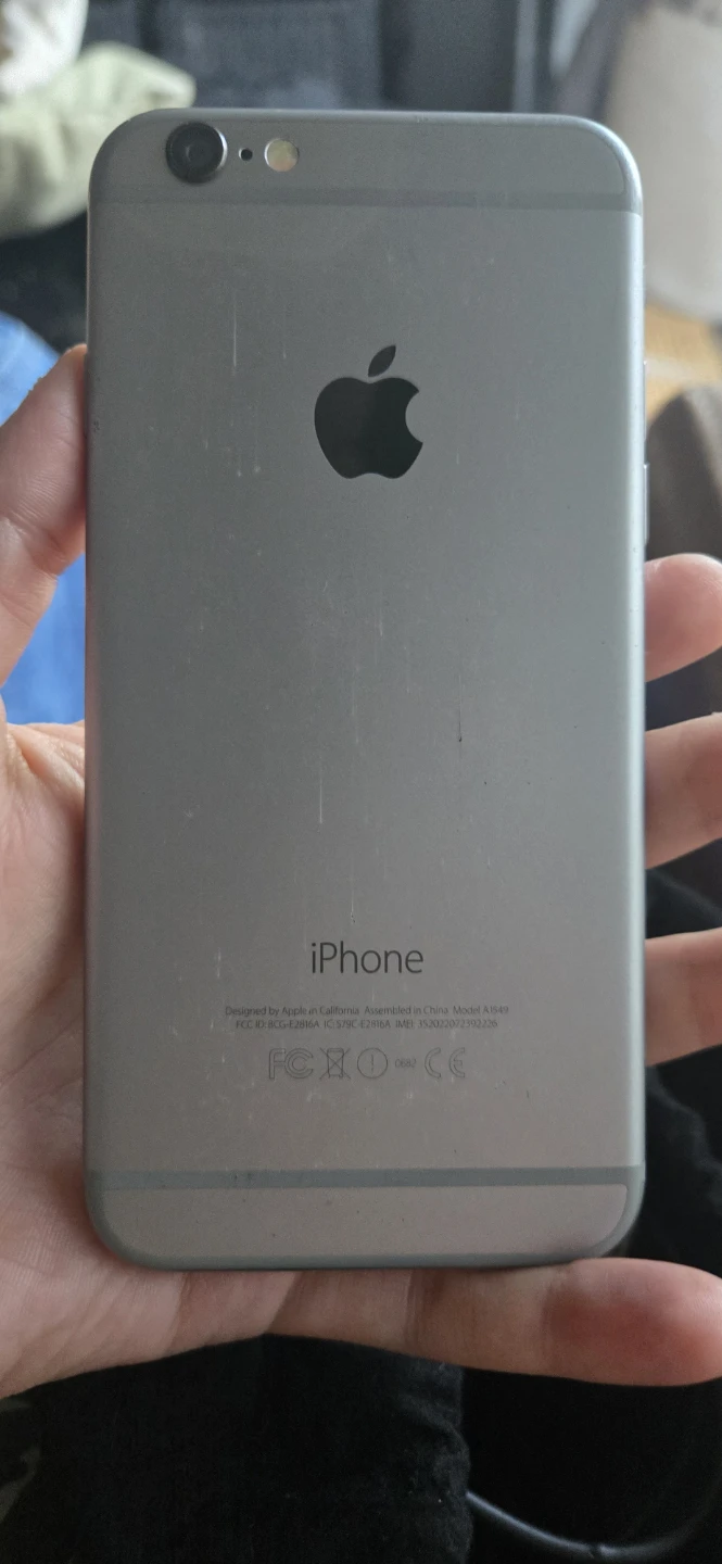 Apple iPhone 6 - 64GB - Silver (Unlocked) - photo 2